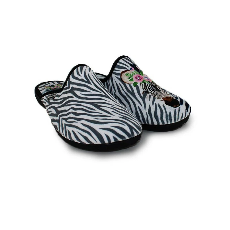 LA MAISON DE L'ESPADRILLE Chaussons Mules Pour Femme Zèbre (2018) 1 LA MAISON DE L'ESPADRILLE Chaussons Mules Pour Femme Zèbre (2018)